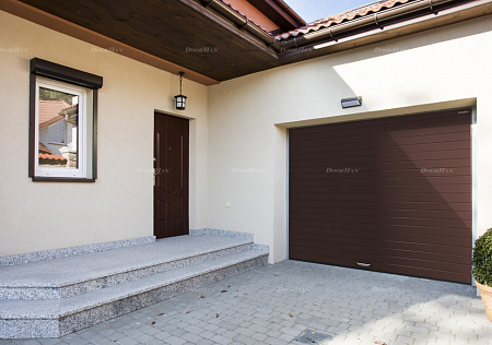 Секционные гаражные ворота Doorhan RSD01 BIW (3000х2700)
